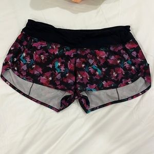 lululemon 2.5 inch speed up shorts